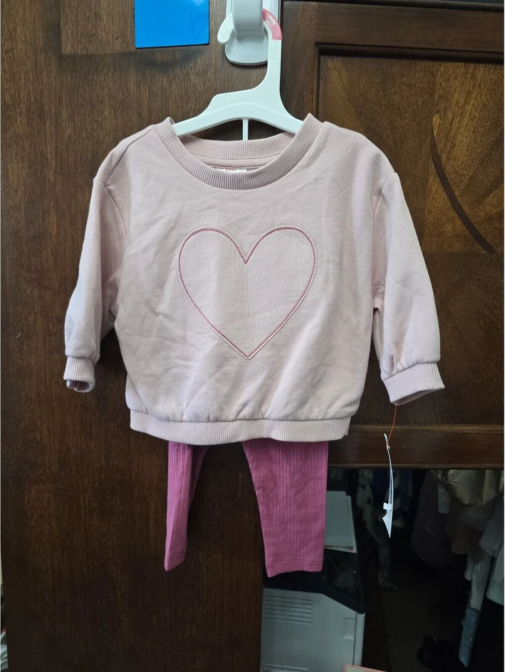 6 to 9m brand new outfit from target item, 216G4